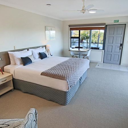 Whangaparaoa Lodge Exterior photo